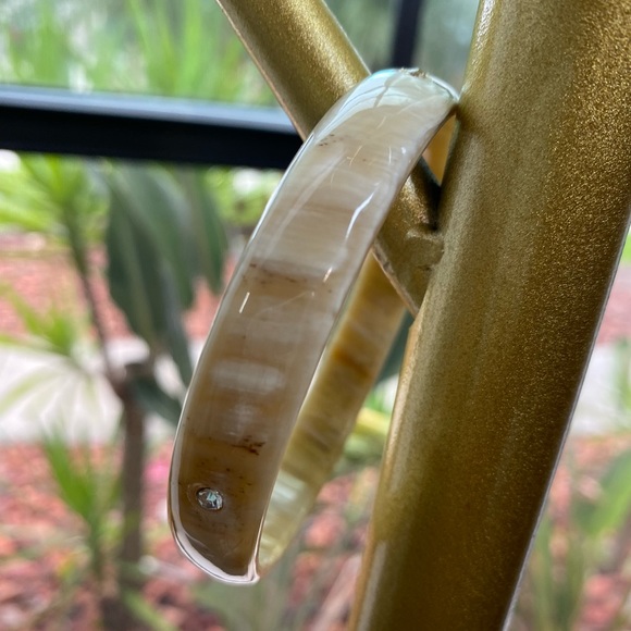 Handcrafted  BUFFALO HORN MINIMALIST BANGLE BRACELET (3PCS) - Picture 6 of 10